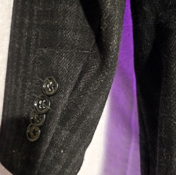 Banana Republic - Picture 6 of 7